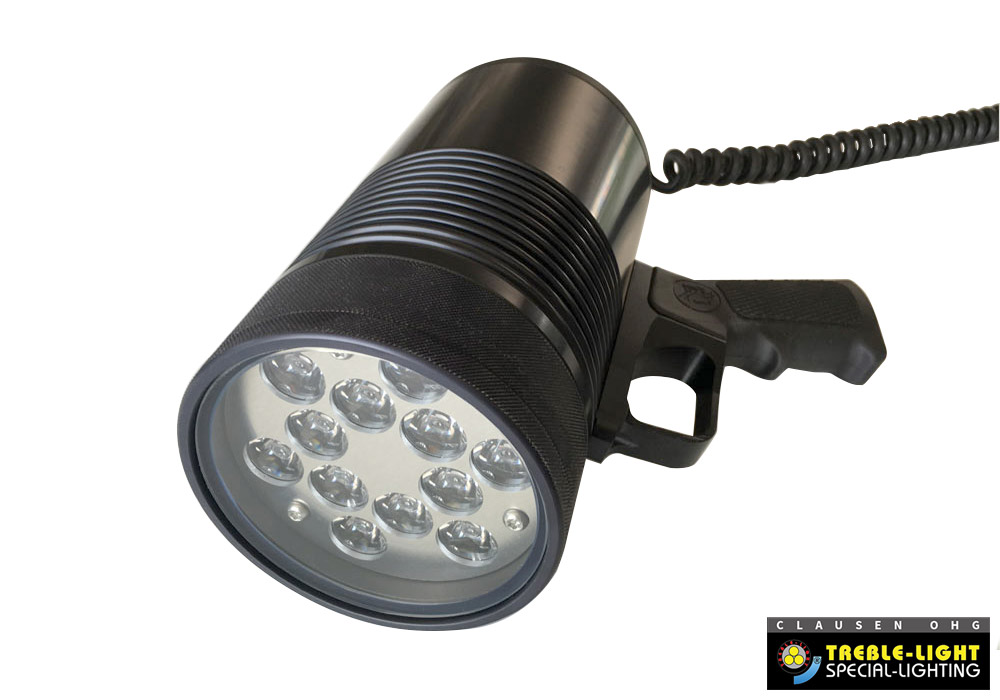 Treble-Light ::  Treble-Light LED Suchscheinwerfer 5.000 :: Vorder und Seitenansicht